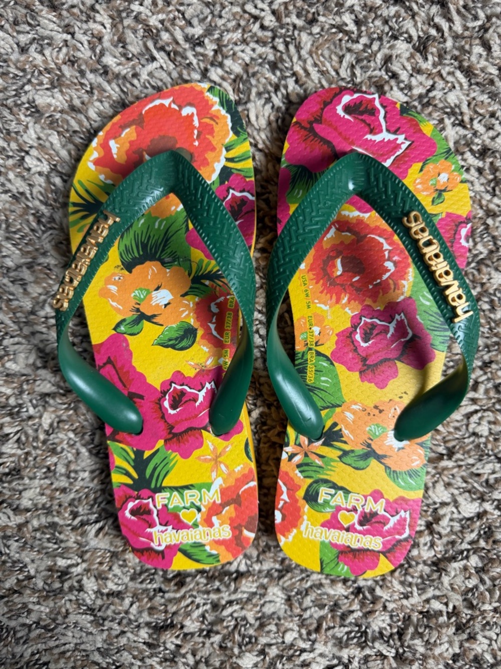 Havaianas Green Strap Tropical Floral Flip Flops